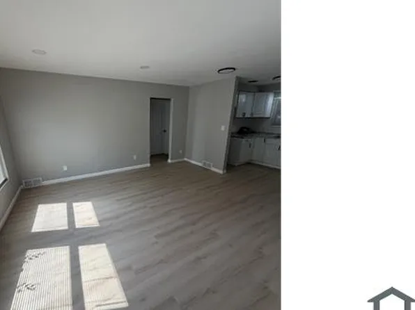 22620 Plymouth Rd, Detroit, MI 48239