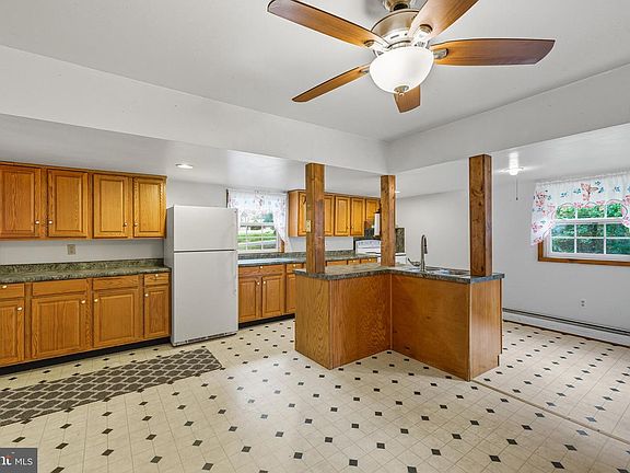 3rd image of 1955 Old Stanley Rd