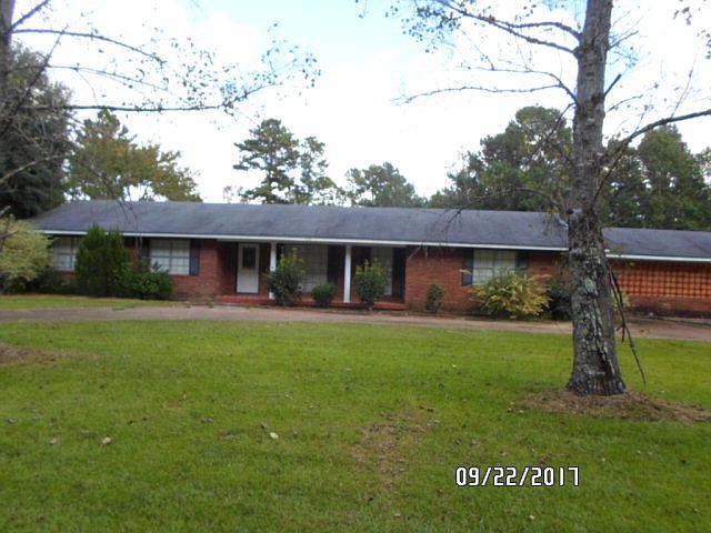 1st image of 935 Mallalieu Dr SE