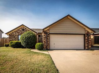 5014 NE Dearborn Ave, Lawton, OK 73507