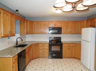 11322 N Booth Ave, Kansas City, MO 64157