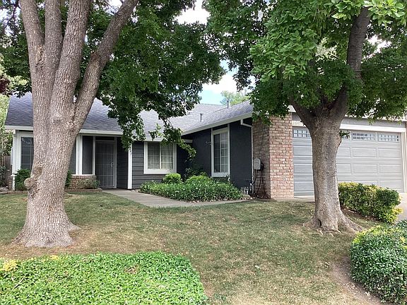 5th image of 2647 Stoughton Way