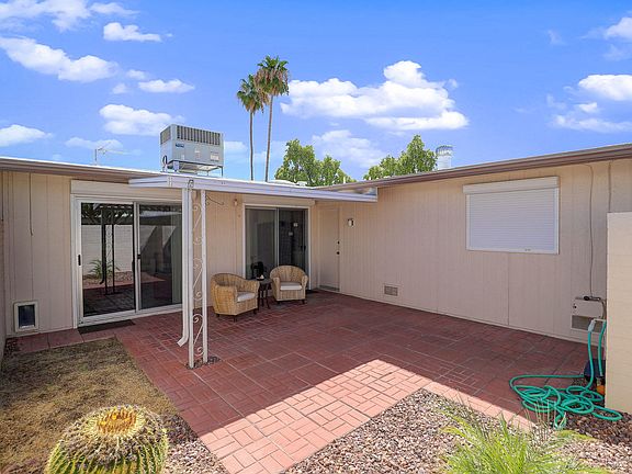 3rd image of 10250 W Palmeras Dr