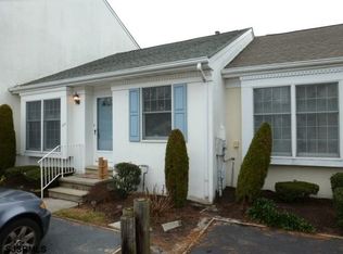 325 Arbegast Dr, Brigantine, NJ 08203
