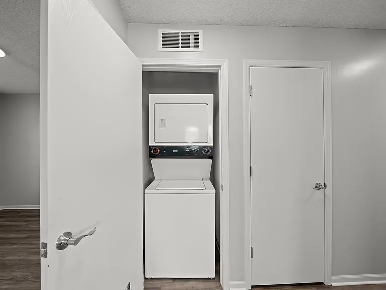 Heritage Park Villas — Photo 7