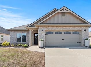 21850 Shearwater Dr, Athens, AL 35613
