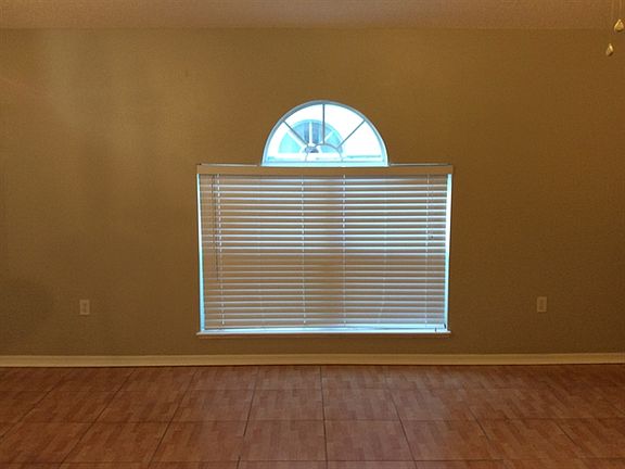 5th image of 105 Placid Woods Court