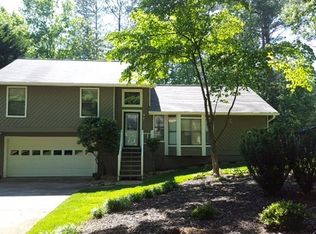 9680 Pine Thicket Way, Roswell, GA 30075