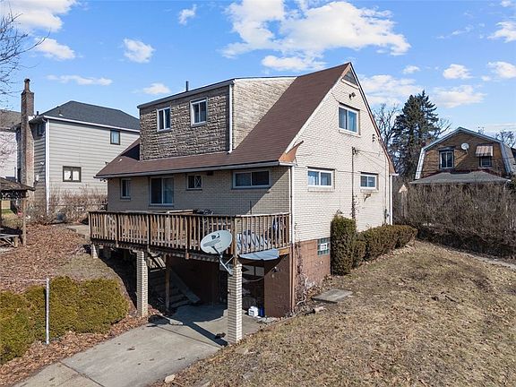 3rd image of 1534 Grant St