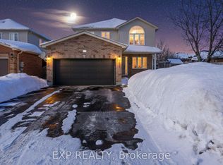 40 Benjamin Ln, Barrie, ON L4N0S2