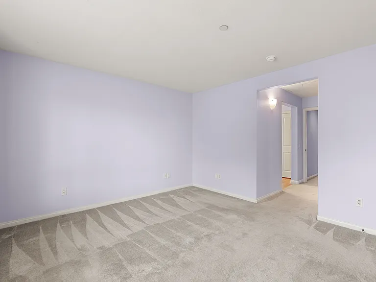8620 Belford Ave #606 — Photo 14