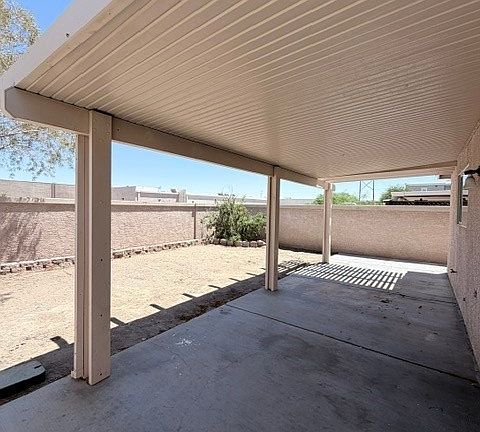 5th image of 2184 Dragonslayer Ave