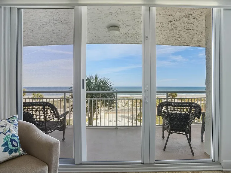 1601 Ocean Dr #309 — Photo 2