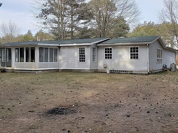 3rd image of 6033 S Sheridan Dr