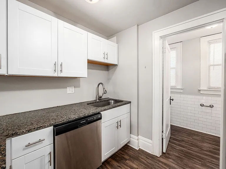 26 E 2nd Ave #19 — Photo 6