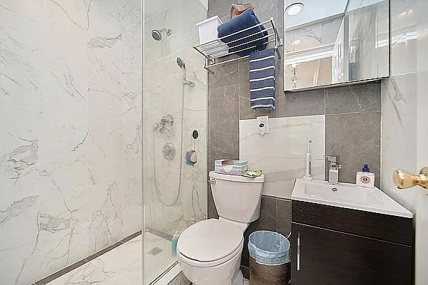 Rented by Living New York | media 9