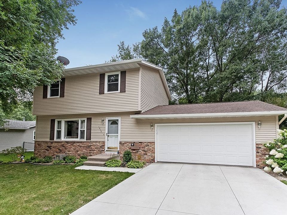 1st image of 1010 Westwood Dr NW