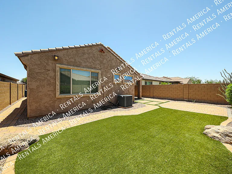 3710 E Lodgepole Dr — Photo 25