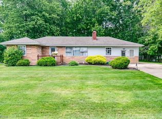 7 Minnewawa Rd, Timberlake, OH 44095