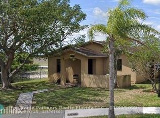 18020 NW 36th Ave, Miami Gardens, FL 33056