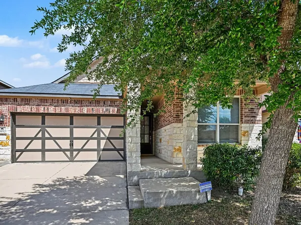 8950 Victoria Lk, San Antonio, TX 78224