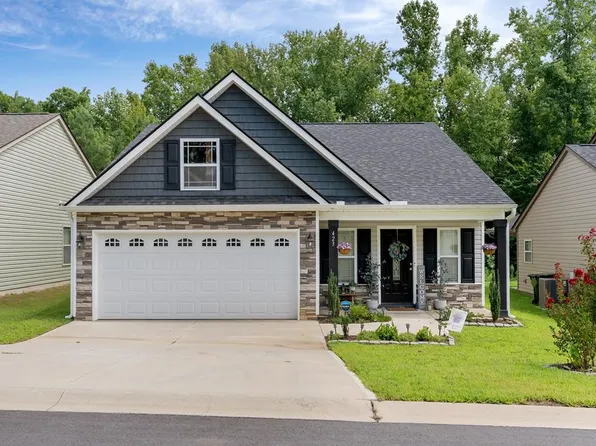 423 Timberwood Dr, Woodruff, SC 29388