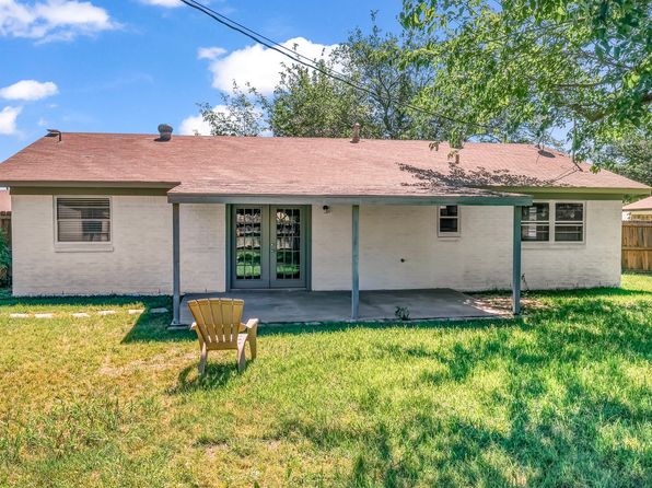 521 S Kate St, White Settlement, TX 76108