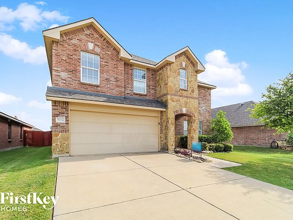 3rd image of 5704 Mountain Bluff Dr