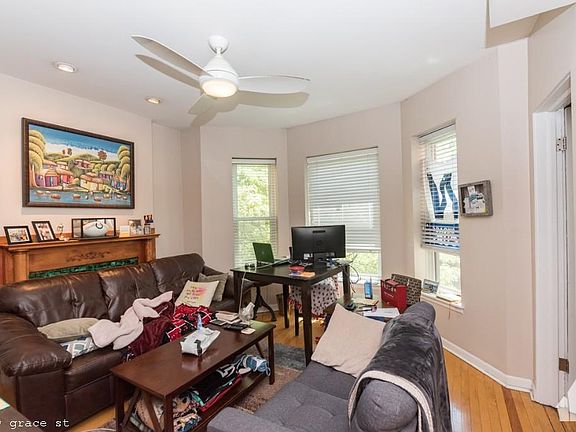 2nd image of 904 W Grace St #423