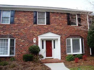 1115 Summer Pl, Greensboro, NC 27410