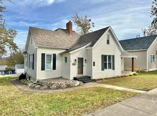 516 W Pratt St, De Soto, MO 63020