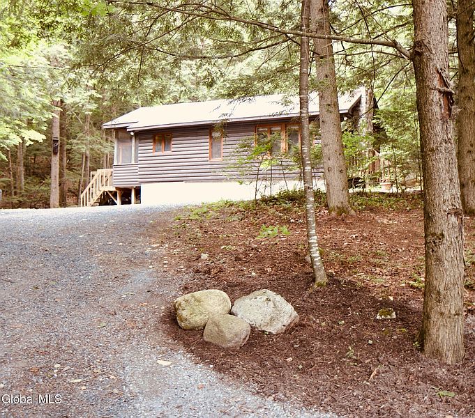 4th image of 87 Clarkson Road