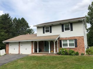 851 Longview Ter, Waverly Township, PA 18411