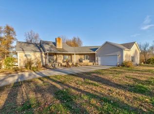 7225 Old Masonville Rd, Utica, KY 42376