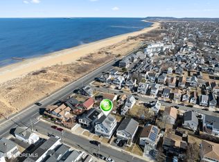 8 Oceanview Avenue, Keansburg, NJ