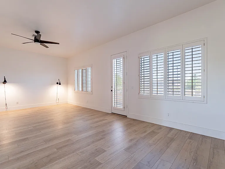 2956 S Birch Ct — Photo 41
