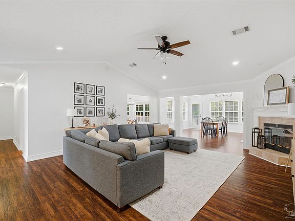 5th image of 6032 Forest Green Rd