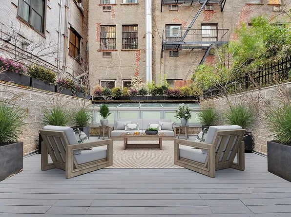 459 W 18th St APT 1, New York, NY 10011