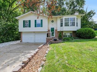 1856 Westbourne Way, Fenton, MO 63026