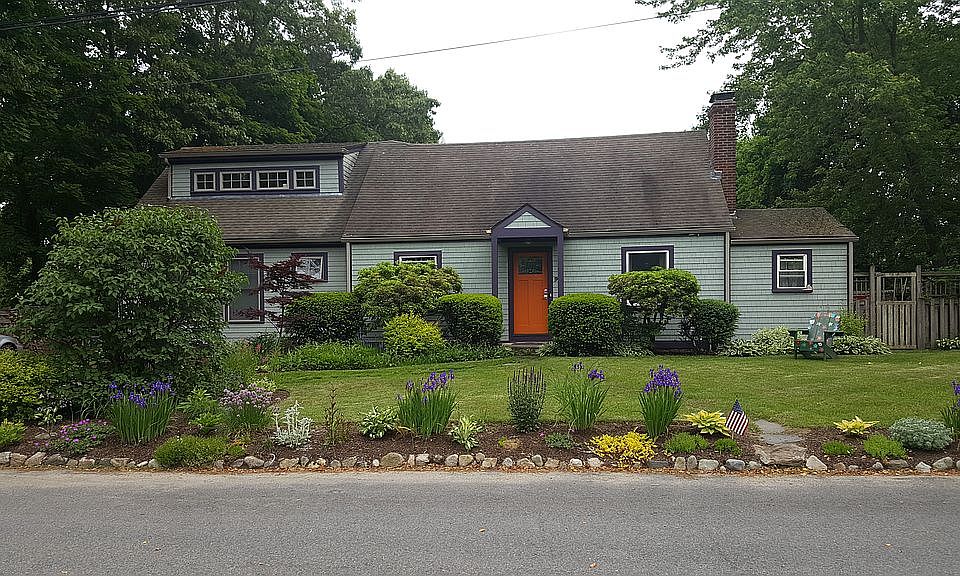 1st image of 92 Fales Ave