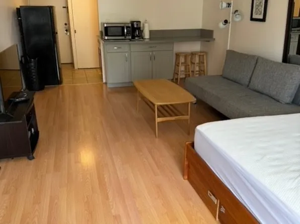 445 Seaside Ave APT 1107, Honolulu, HI 96815