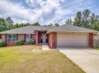 1668 Twin Pines Cir, Cantonment, FL 32533