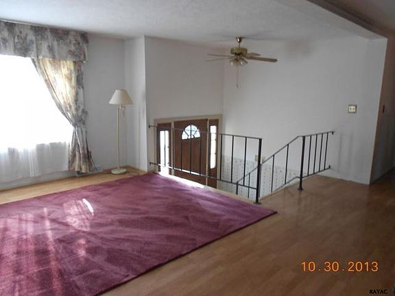 5th image of 728 Franlyn Dr