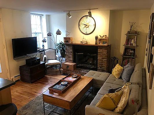 1st image of 217 Bergen St #1