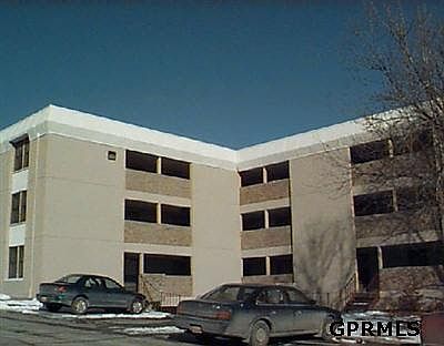 1st image of 120 S 38th Ave
