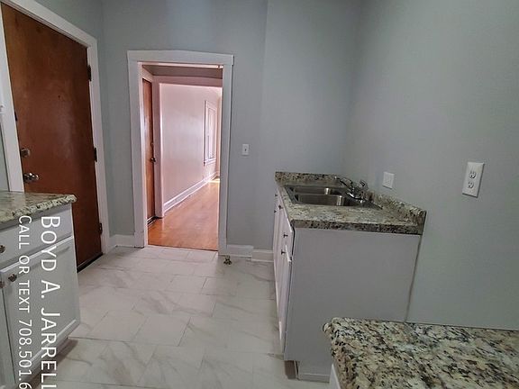 4th image of 436 E 109th St #2-109-2