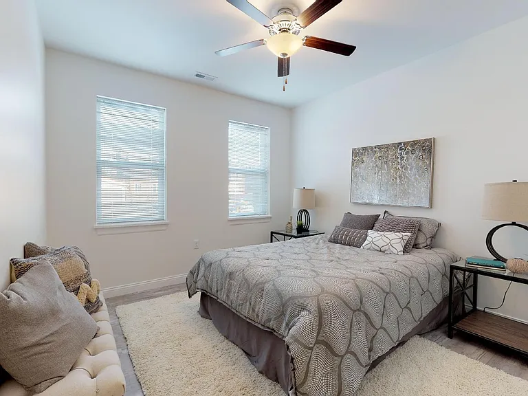 1001 Russell Blvd — Photo 15