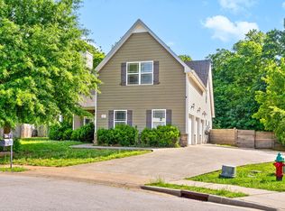 919 Cherry Blossom Ln, Clarksville, TN 37040