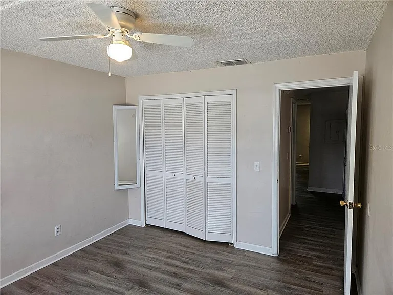 4136 Pershing Pointe Pl #4 — Photo 11