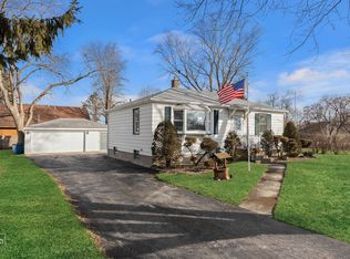 808 Coales Rd, Chicago Heights, IL 60411